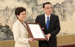Trung Quốc trao quyết định bổ nhiệm Đặc khu trưởng Hồng Kông
