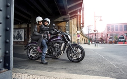 Kawasaki Vulcan S có giá rẻ hơn 50 triệu đồng so với xe ở VN