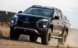 Mitsubishi Triton Absolute ôm mộng cạnh tranh Ford Ranger Raptor