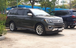 Ford Expedition 2020 xuất hiện trên đường phố Sài Gòn