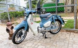 Thú chơi Honda Super Cub C125 giá gần trăm triệu tại Việt Nam