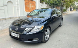 Lexus GS 350 xài 12 năm, giá cao hơn Hyundai Elantra mới