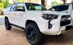 Xe hiếm Toyota 4Runner nhập từ Mỹ rao giá 1,95 tỉ đồng