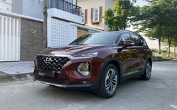 Hyundai SantaFe chạy lướt 2.000 km rao giá 1,2 tỉ đồng