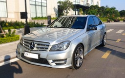 Mercedes C300 AMG đời 2013 bán lại ngang giá Hyundai Elantra