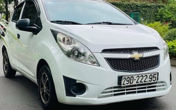 Chevrolet Spark Van cũ - xe 'che nắng mưa' giá rẻ