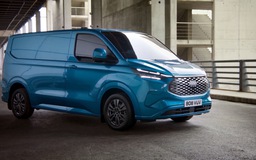 Ford Transit có thêm phiên bản động cơ điện