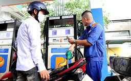 Giá xăng dầu giảm 732 - 1.101 đồng mỗi lít