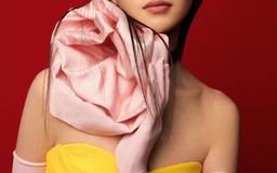 Nàng thơ mới của Trương Nghệ Mưu - Lưu Hạo Tồn khoe phong cách thời trang ngọt ngào