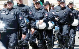 Biển Đông, Ukraine phủ bóng thượng đỉnh G7