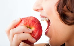 Ăn táo đã tốt, ăn cả vỏ càng tuyệt vời hơn