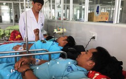 Thêm 8 người ở Quảng Nam nhập viện nghi do ngộ độc rượu