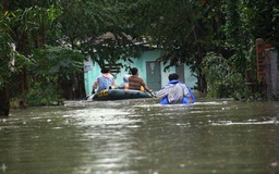 Quảng Nam: Hàng trăm nhà dân chìm trong biển nước sau trận mưa lịch sử
