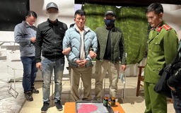 Quảng Bình: Bắt giữ nghi phạm tàng trữ gần 1.400 viên ma túy