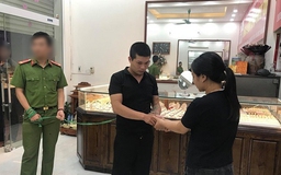Nam thanh niên cướp tiệm vàng ở Hà Nội để cá độ bóng đá