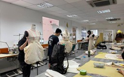 Trường đại học tư thục đầu tiên tại TP.HCM thí điểm cho sinh viên trở lại trường