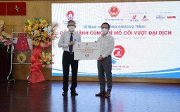 400 suất học bổng trao tặng trẻ mồ côi vượt đại dịch tại TP.HCM