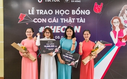 TikTok Việt Nam trao tặng học bổng - đồng hành cùng sinh viên nữ Đại học Đà Nẵng