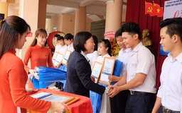 3.559 suất học bổng Sacombank đồng hành cùng học sinh, sinh viên toàn quốc năm 2019