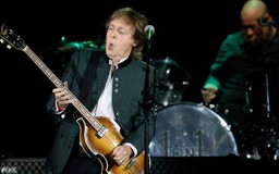 Paul McCartney nhìn lại đời mình trong bộ sách mới