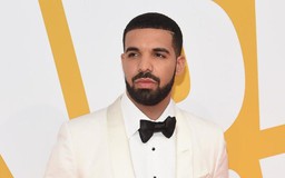 Rapper Drake rút khỏi cuộc đua Grammy