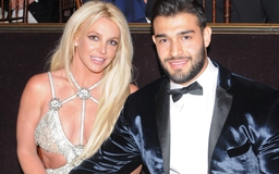 Britney Spears đau buồn vì mất con