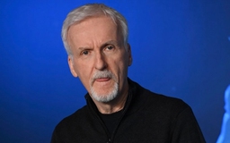 Cha đẻ 'Avatar' James Cameron bị người hâm mộ chửi mắng sau khi từ chối ký tặng