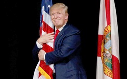 Ông Donald Trump: Đốt quốc kỳ Mỹ sẽ bị ở tù