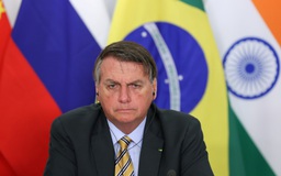 Tổng thống Bolsonaro nói Brazil 'khánh kiệt' vì Covid-19