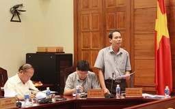 Một phó Chủ tịch UBND tỉnh Bình Thuận đột quỵ não khi đang họp