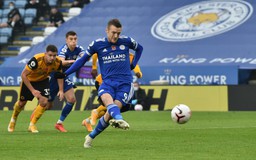 Kết quả Ngoại hạng Anh: Leicester đánh bại Wolverhampton nhờ kỷ lục hưởng phạt đền