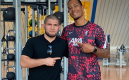 Võ sĩ UFC Khabib Nurmagomedov được mời sang đá bóng