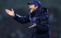 Kết quả Ngoại hạng Anh, Burnley 1-0 Tottenham: HLV Conte bất ngờ muốn từ chức
