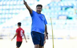HLV Worrawoot Srimaka tung tin nhiều cầu thủ U.23 Thái Lan mệt mỏi và chấn thương