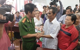 Ông Huỳnh Văn Nén, người được minh oan bị cha ruột đề nghị tuyên 'mất năng lực dân sự'