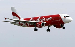 Máy bay AirAsia lại hỏng động cơ