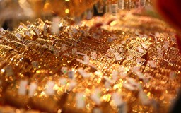 Quỹ đầu tư vàng SPDR bán gần 1,5 tấn vàng