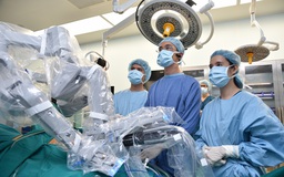 Bệnh viện tư đầu tiên ứng dụng robot phẫu thuật