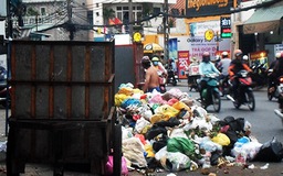 TP.HCM: Rác ô nhiễm giữa thành phố