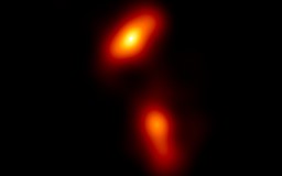 Hình ảnh hố đen phun năng lượng chi tiết chưa từng thấy