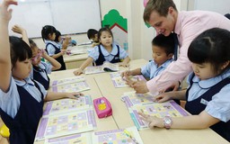 Rối quy định chứng chỉ tiếng Anh: Lúng túng cấp phép hành nghề cho giáo viên nước ngoài