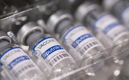 Đề nghị Nga hợp tác sản xuất vắc xin tại Việt Nam