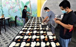 Bếp ăn tiếp sức cho nhân viên y tế chống dịch tại Nha Trang