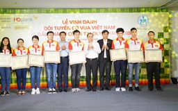 Cờ vua Việt Nam được khen, thưởng sau thành công ở Olympiad