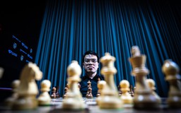 Lê Quang Liêm đánh bại kỳ thủ vĩ đại nhất cờ vua Ấn Độ