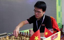 Lê Quang Liêm lỡ cơ hội đánh bại vua cờ Carlsen