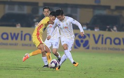 11 CLB chờ Quang Hải gật đầu sau khi chia tay Hà Nội FC