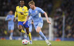 De Bruyne tỏa sáng, Man City lấy lại ngôi đầu Ngoại hạng Anh từ tay Liverpool