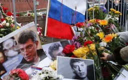 Bắt 2 nghi phạm ám sát ông Nemtsov