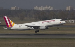Germanwings chỉ biết về máy bay rơi ở Pháp qua báo đài